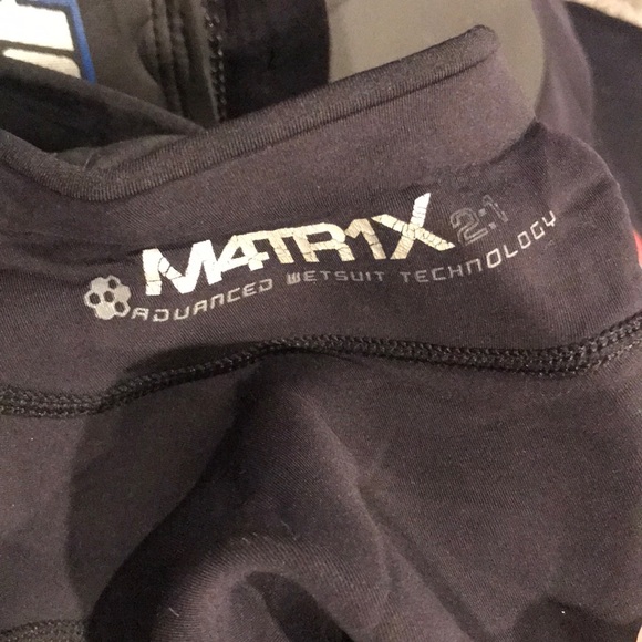 🛑SOLD! Men’s 2.1mm Springsuit Wetsuit 🛑 - Picture 6 of 6